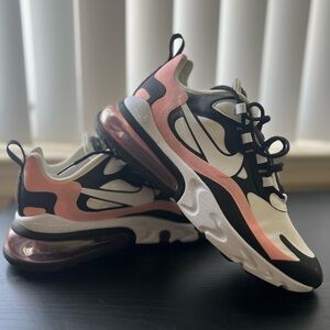 Nike Air Max 270 React Coral Black